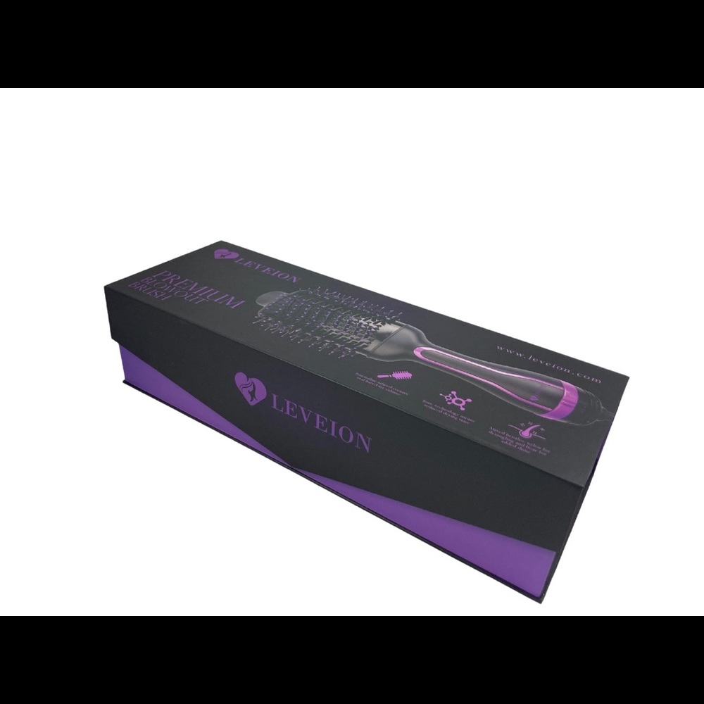 Leveion blowout brush. Brand new. Great quality.